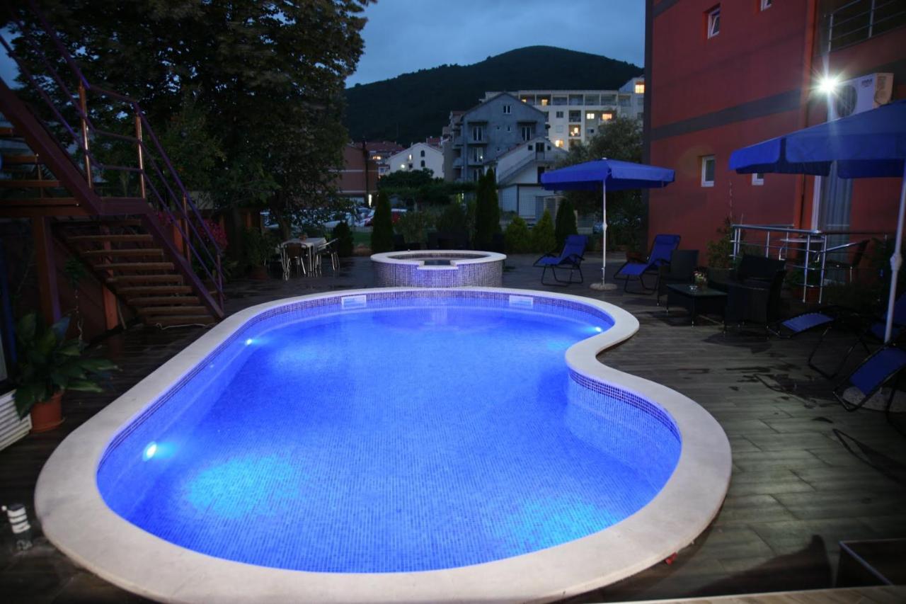 Vilaelenamarko Budva Exterior photo